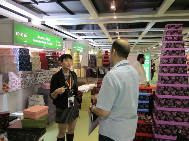 Shantou SiHai B2B paper boxes Canton Fair booth presentation